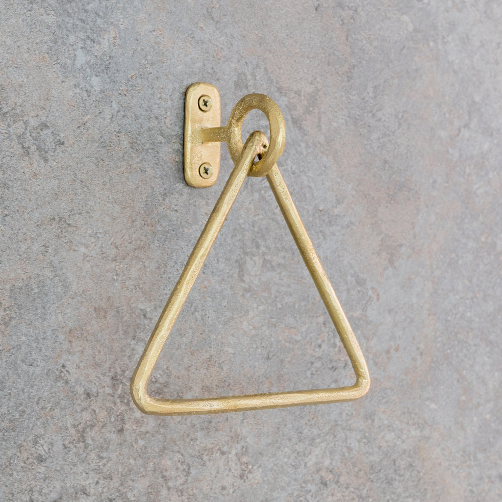 Porte-Serviette Triangle en Laiton – Support Mural