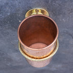 Gobelet Mural en Cuivre Martelé avec Support en Laiton