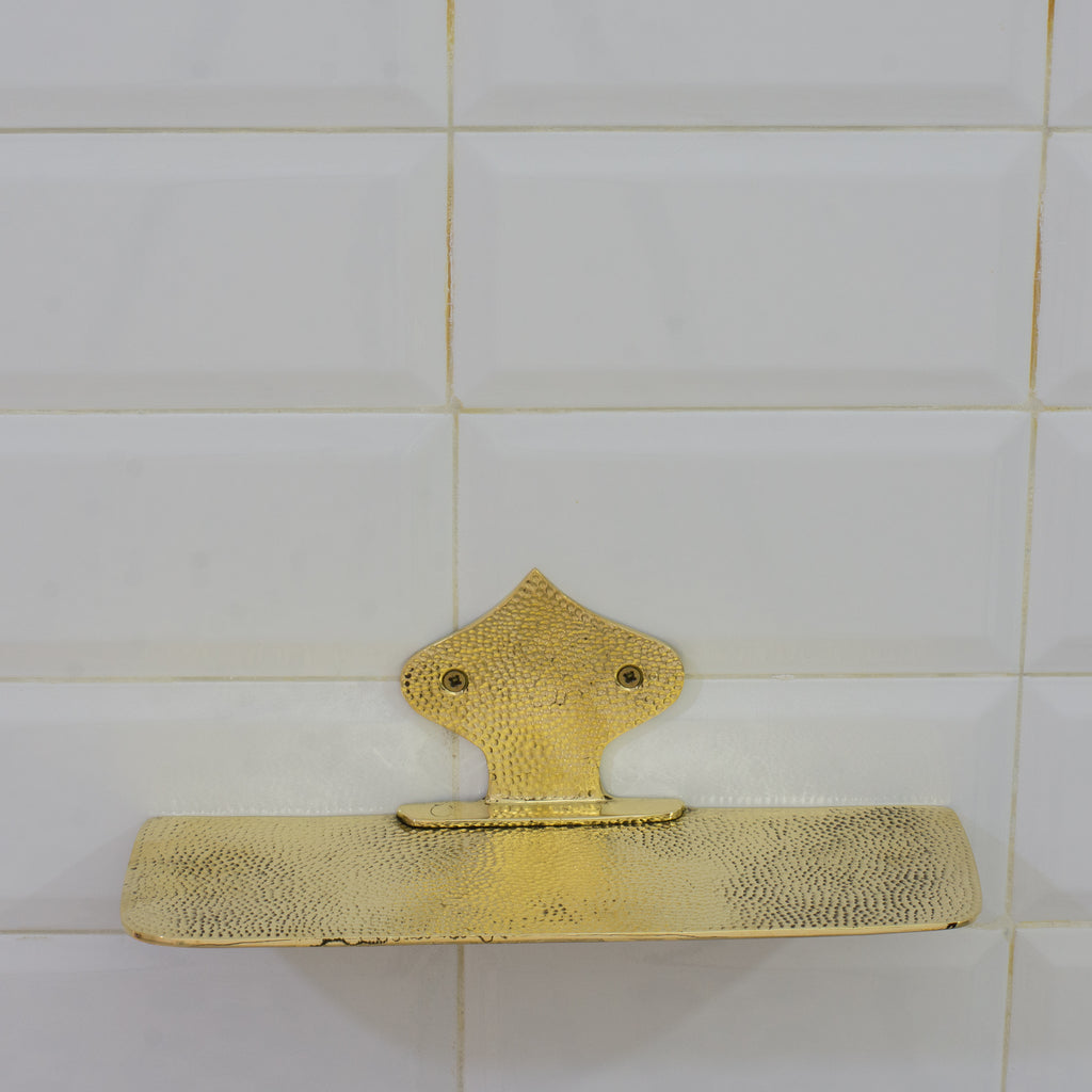 Tablette Murale Martelée en Laiton – Étagère Décorative Salle de Bain