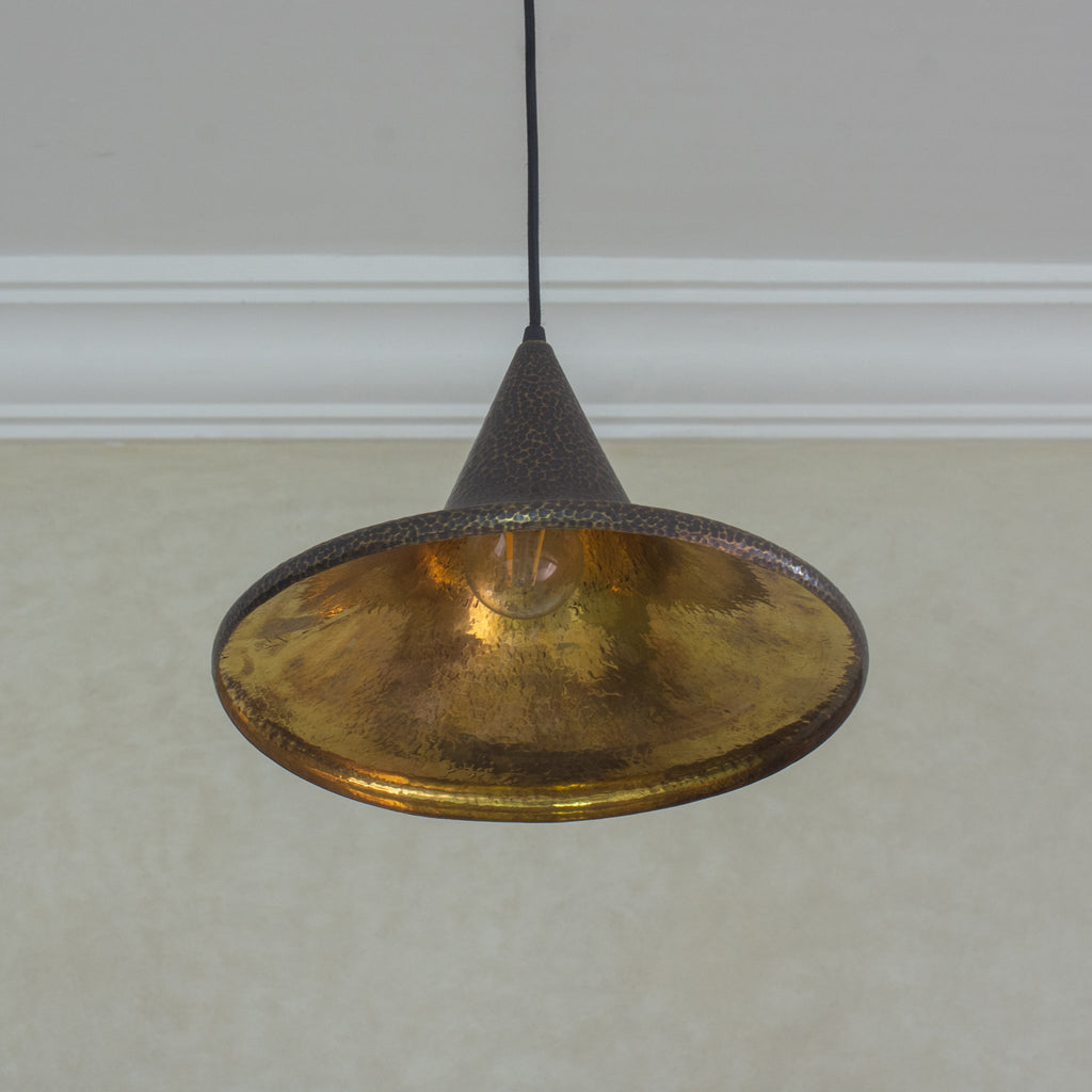 Lampe Suspendu - Cone - Laiton Finition Bronze Martelé - Mecaf